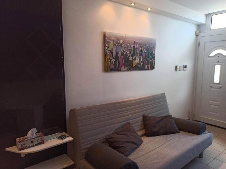 Takis & Machi House Apartment Rafina  Bagian luar foto