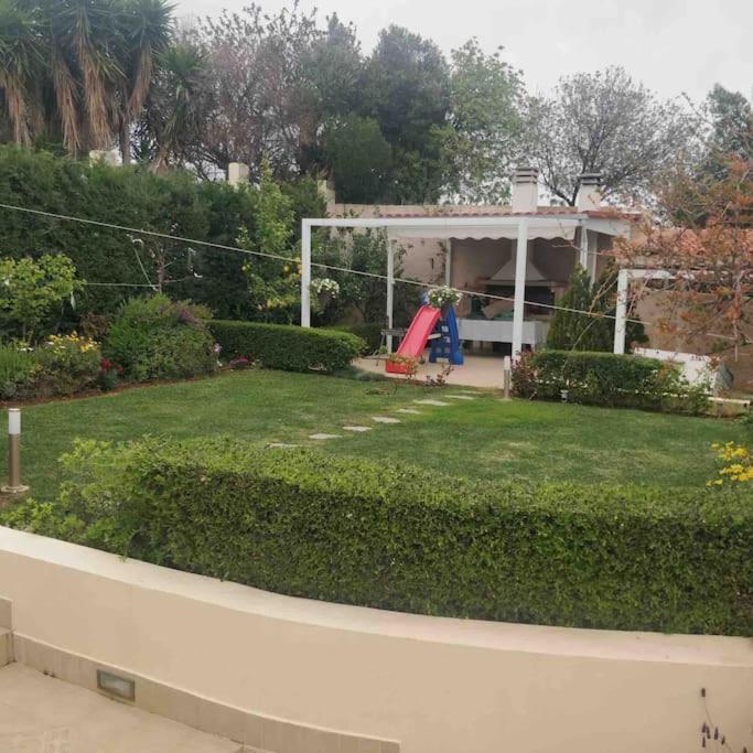 Takis & Machi House Apartment Rafina  Bagian luar foto