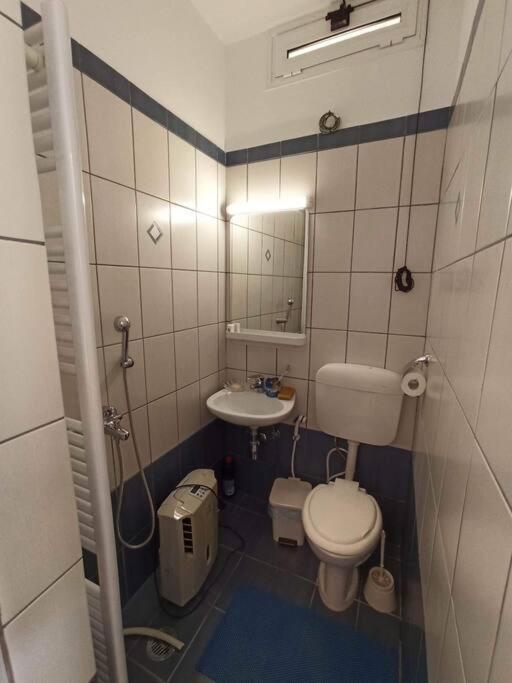 Takis & Machi House Apartment Rafina  Bagian luar foto